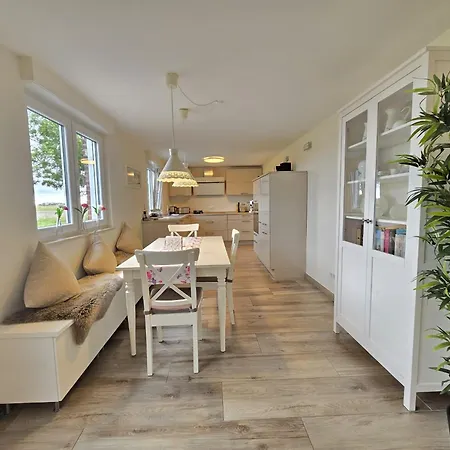 Holiday home Zuhause Am Deich Dornum